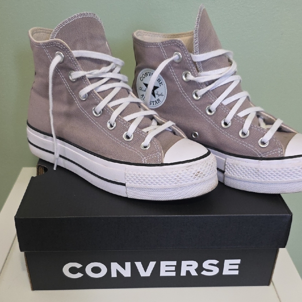 Converse Women's High-Top Sneakers - Light Gray